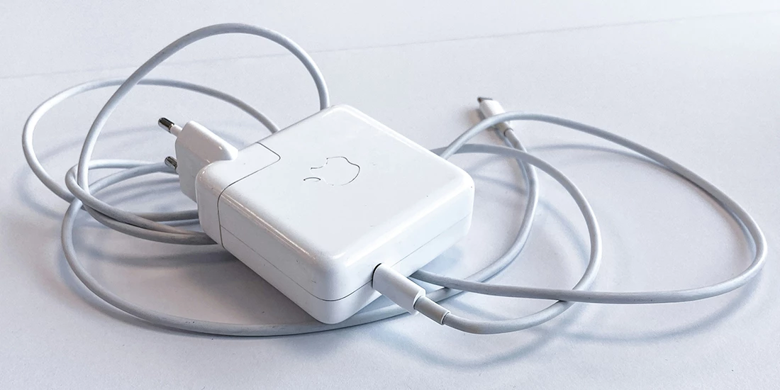 Good power adapter and cable are important for gaming laptops